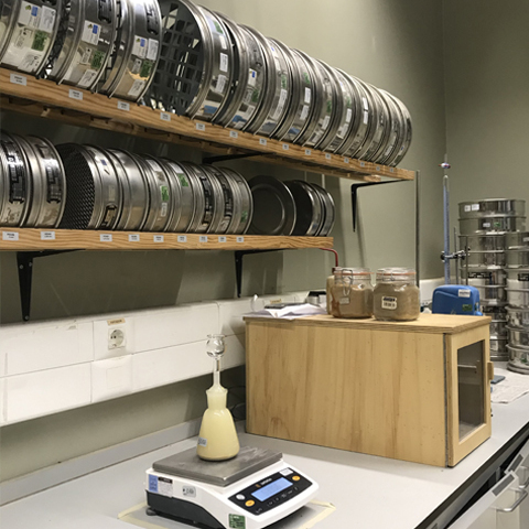 random_facility_image